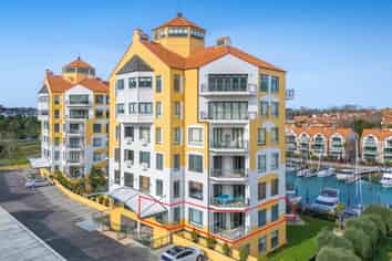 49 Waterside Crescent, Gulf Harbour