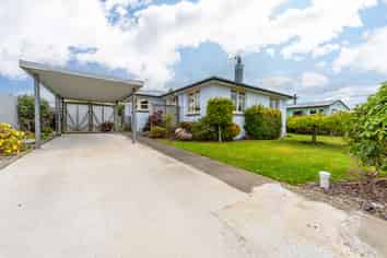 8 Kelvin Street, Marchwiel