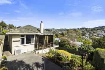 16 Oates Street, Kaikorai