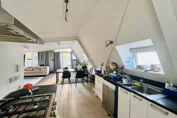 A/43 Woodside Ave, Northcote