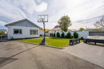 243 Otipua Road, Highfield