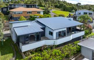 25 Brampton Road, Snells Beach