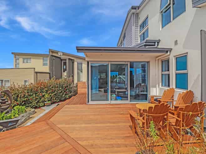 63 Tamworth Crescent , Newlands