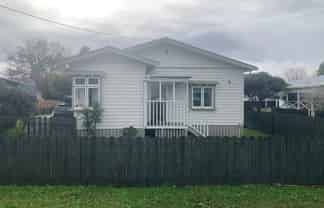 19 Te Moau Avenue, Parakai