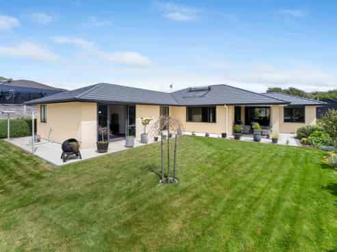 12 Morepork Drive, Waikanae
