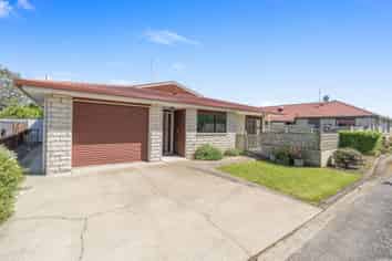 15D Holyrood Terrace, Waipukurau and Surrounds