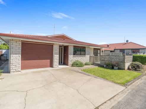 15D Holyrood Terrace, Waipukurau and Surrounds