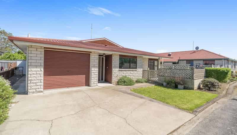 15D Holyrood Terrace, Waipukurau and Surrounds
