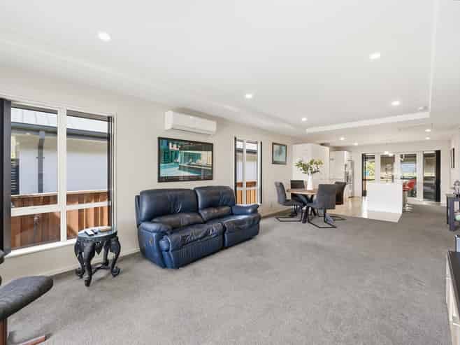 95 Mary Ellen Street, Pegasus