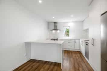 2/245 Bealey Avenue, Christchurch Central