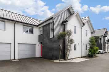 2/245 Bealey Avenue, Christchurch Central