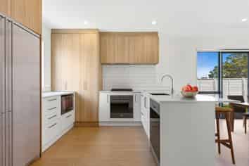 3 Paraone Crescent, Conifer Grove