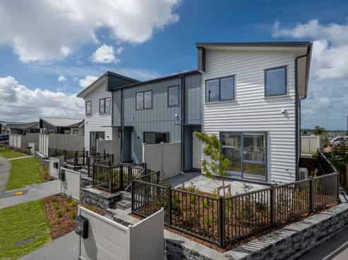 138 Pepene Avenue, Conifer Grove