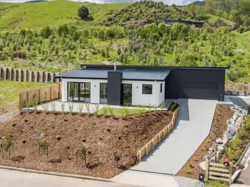 17 Ara O Nga Hekenga, Richmond