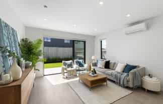 10 Paraone Crescent, Conifer Grove