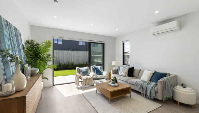 10 Paraone Crescent, Conifer Grove