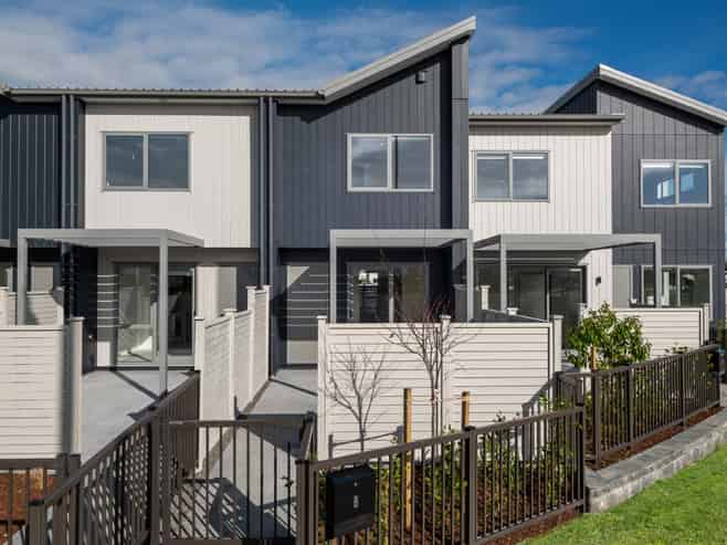 8 Pohorama Lane, Conifer Grove