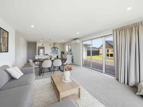 5 Hunter Lane, Amberley