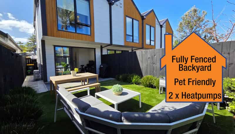 8/20 Moor Avenue, Te Atatu Peninsula
