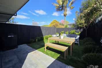 8/20 Moor Avenue, Te Atatu Peninsula