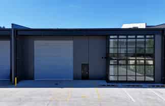Premium industrial warehouse in Tauriko