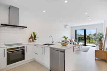 5/18 Paraone Crescent, Takanini