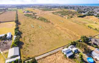 5.1HA of Rural Land 