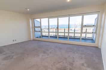 412/107 Thorndon Quay, Thorndon