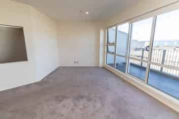 412/107 Thorndon Quay, Thorndon