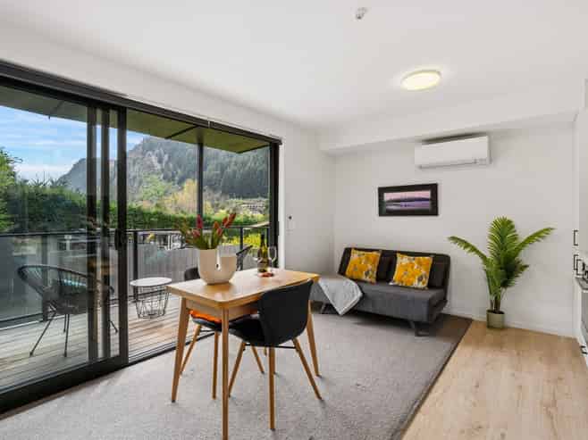 3/14 Fryer Street, Queenstown