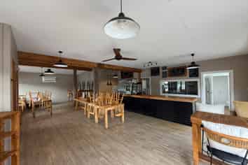 Cosy Cafe on Main Highway  
