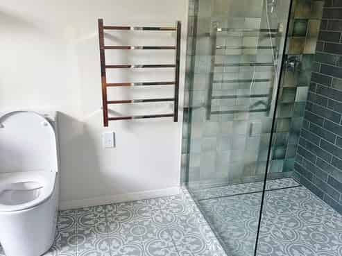 11 Castle Drive, Epsom