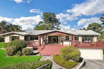 2 Turanga Road, Whitford