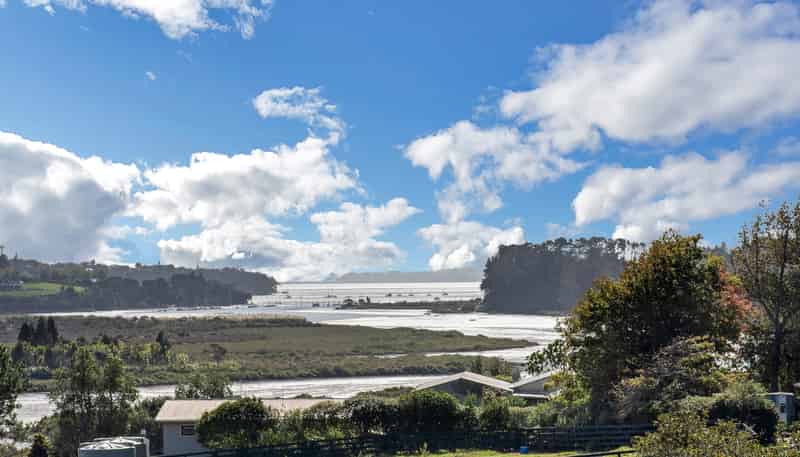 2 Turanga Road, Whitford