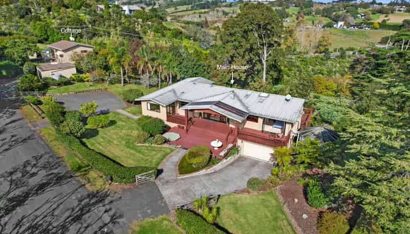 2 Turanga Road, Whitford