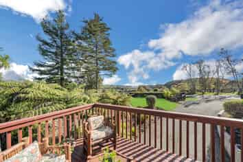 2 Turanga Road, Whitford