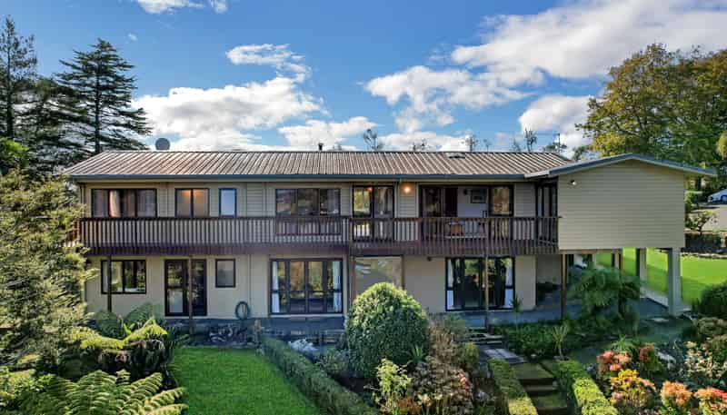 2 Turanga Road, Whitford