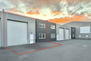 Freehold industrial unit in Tauriko Business Estate