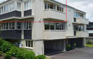 J/30 Tarawera Terrace, St Heliers