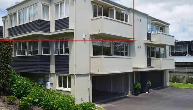 J/30 Tarawera Terrace, St Heliers