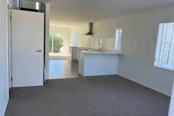 1/67A Metcalfe Road, Ranui