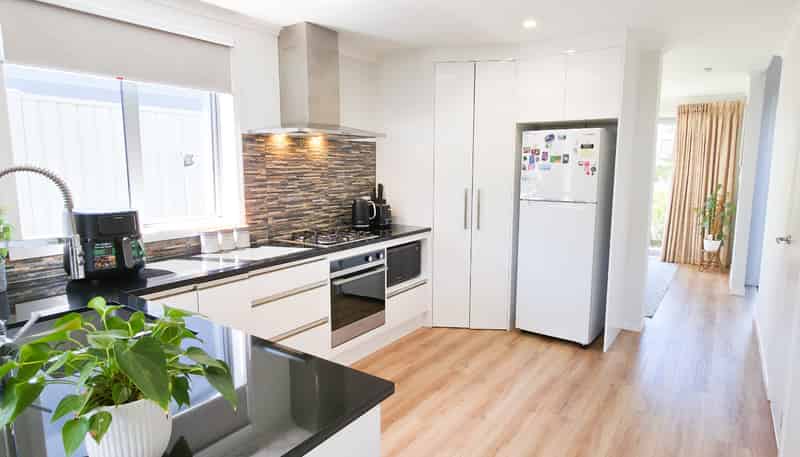 36 Bluff Road, Porirua
