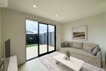 12/22 Cleland Crescent, Blockhouse Bay