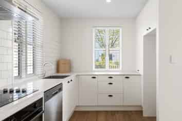 2/285 Selwyn Street, Spreydon