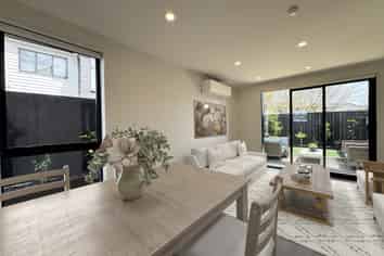 16/22 Cleland Crescent, Blockhouse Bay