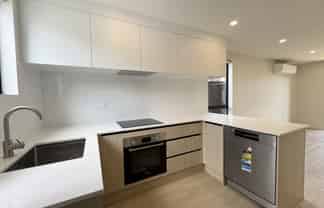 16/22 Cleland Crescent, Blockhouse Bay