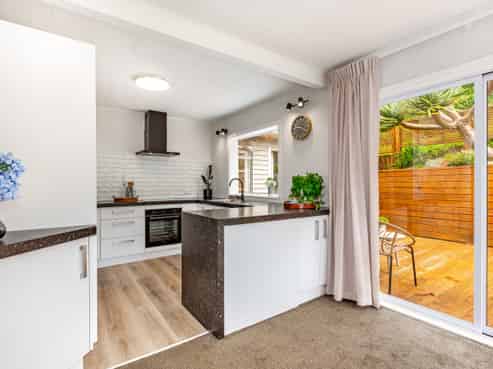 22 Rawhiti Road, Pukerua Bay