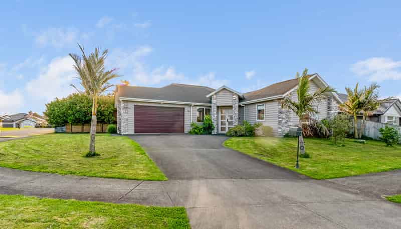 10 Fred White Drive, Huapai