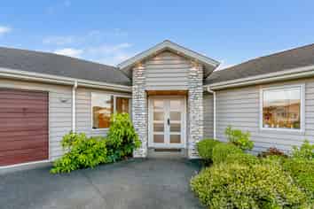 10 Fred White Drive, Huapai