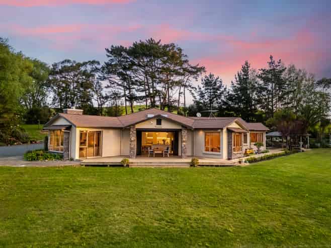 7F Willow Lane, Stillwater